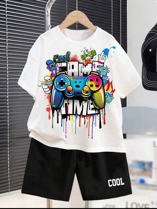 SHEIN Tween Boys' Casual Simple Video Game Printed Short Sleeves T-Shirt And Shorts Set, Suitable For Summer