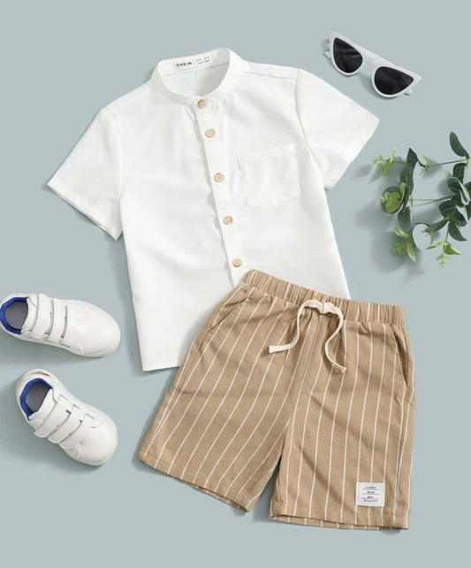 Young Boy Patched Pocket Shirt & Vertical Striped Drawstring Waist Shorts